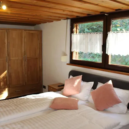 Holiday home Ideal 1 *